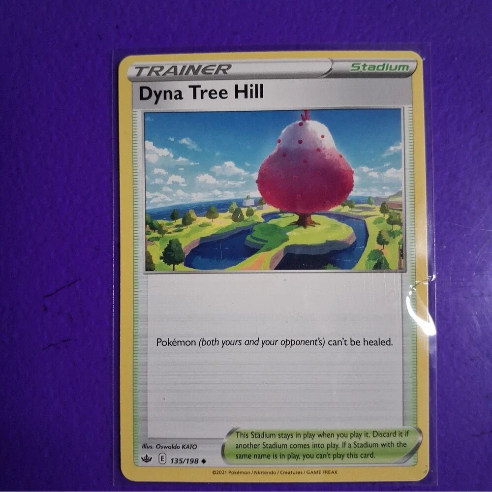 Dyna Tree Hill 135/198 Swsh06: Sword & Shield - Chilling Reign Regular